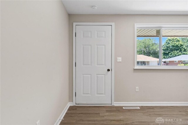 5660 Tomberg St, Huber Heights, OH 45424 - photo 10