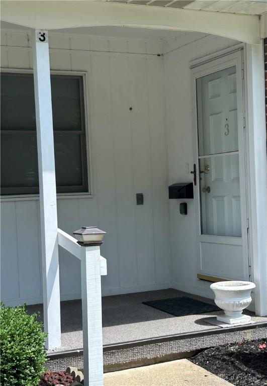 121 E S St Unit 3, Hillsboro, OH 45133 - photo 2
