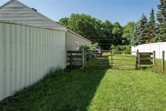 718 Hook Rd, Xenia, OH 45385 - view of yard