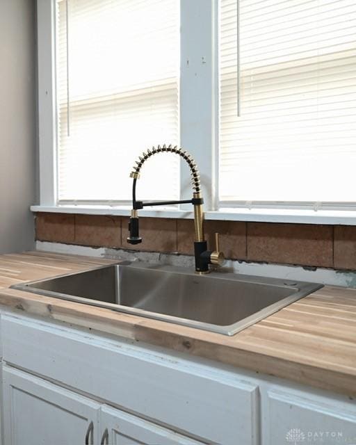 2324 Eastview Unit 2322, Dayton, OH 45405 - kitchen view of a sink