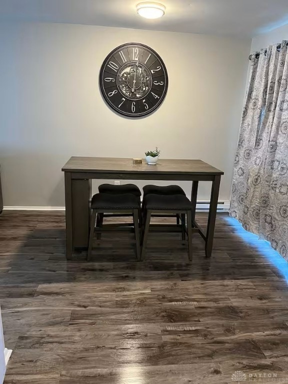 4646 Wayne Meadows Cir Unit 4640, Dayton, OH 45424 - dining space featuring dark wood finished floors and baseboards