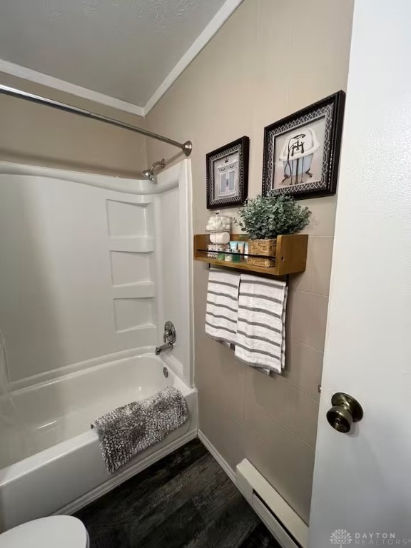 4646 Wayne Meadows Cir Unit 4640, Dayton, OH 45424 - full bath featuring a baseboard heating unit, washtub / shower combination, wood finished floors, and crown molding