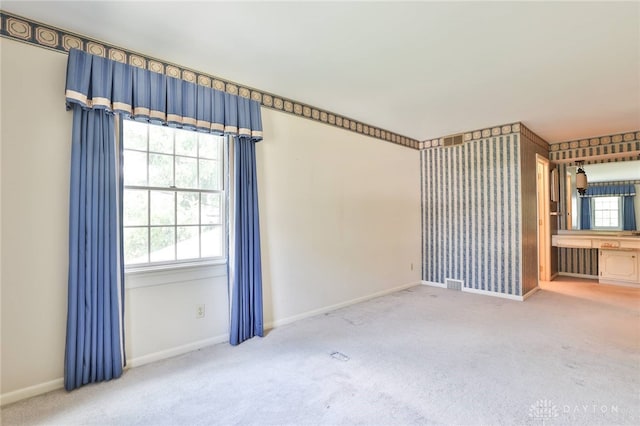 798 Carini Ln, Cincinnati, OH 45218 - carpeted empty room with baseboards