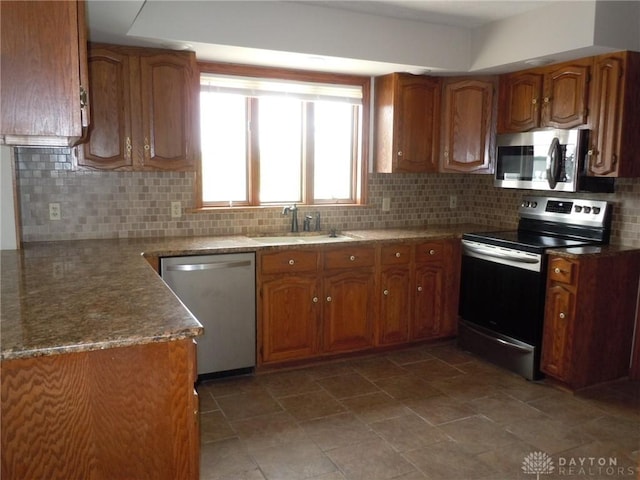 17471 Santa Fe Line Rd, Wapakoneta, OH 45895 - photo 4