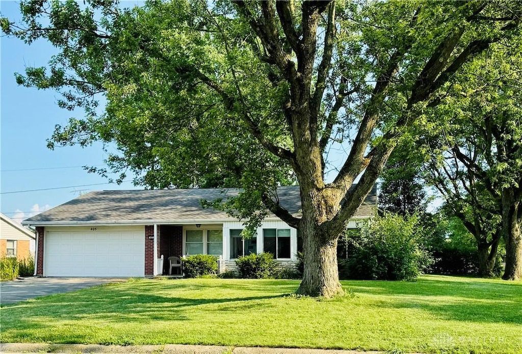 405 Birt St, Greenville, OH 45331 - photo 1
