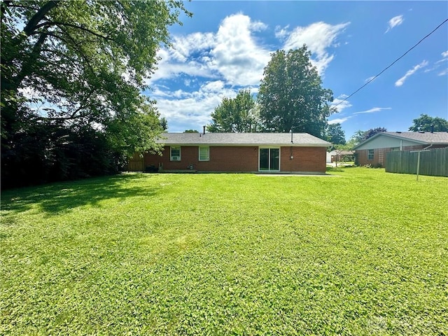 425 Gregory Ave, New Lebanon, OH 45345 - photo 3