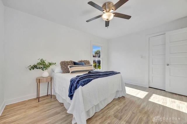 1200 Wyoming St, Dayton, OH 45410 - bedroom featuring light wood-style floors and a ceiling fan