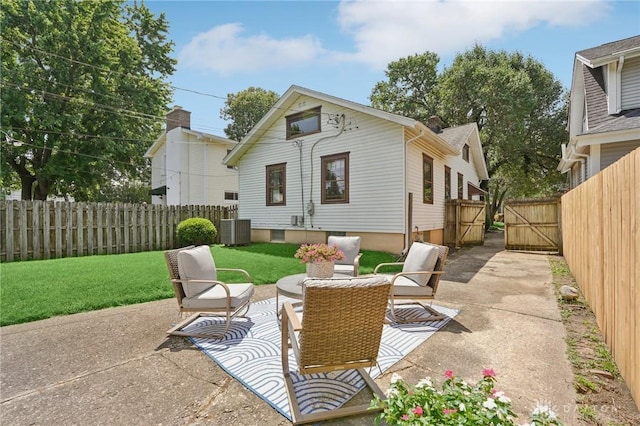 439 Monteray Ave, Oakwood, OH 45419 - fenced backyard featuring a patio area and a gate