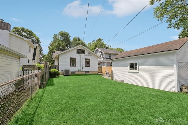 439 Monteray Ave, Oakwood, OH 45419 - rear view of house with a fenced backyard