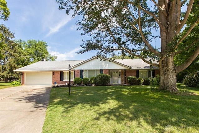 5335 Glendon Ln, Dayton, OH 45440 - photo 1