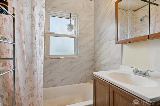 19 S Alder St Unit 21, Dayton, OH 45417 - bathroom featuring shower / bath combination with curtain and vanity