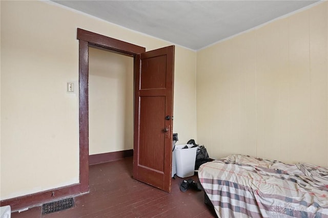 19 S Alder St Unit 21, Dayton, OH 45417 - bedroom featuring wood finished floors
