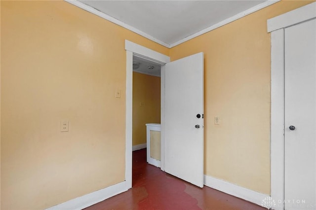 19 S Alder St Unit 21, Dayton, OH 45417 - unfurnished room featuring baseboards and crown molding