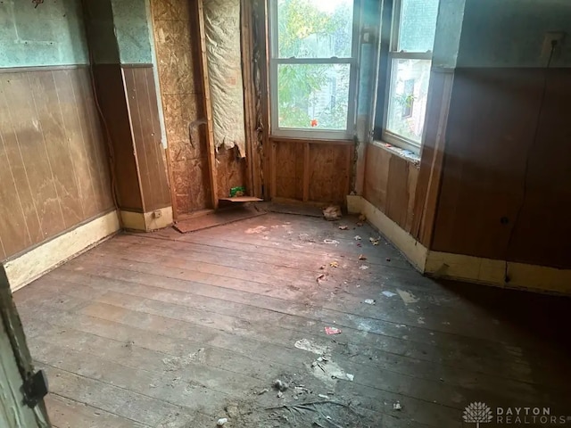 293 S Miami Ave, Xenia, OH 45385 - unfurnished room featuring hardwood / wood-style flooring