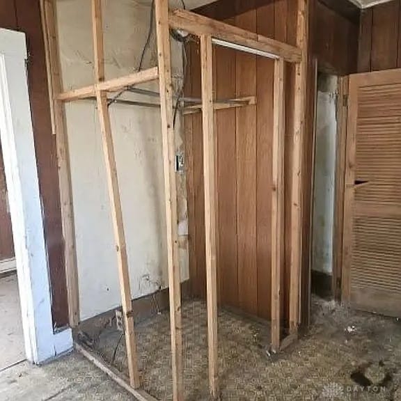 861 E Market St, Xenia, OH 45385 - view of miscellaneous room