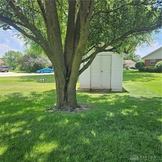 225 Linwood Dr, Greenville, OH 45331 - photo 17