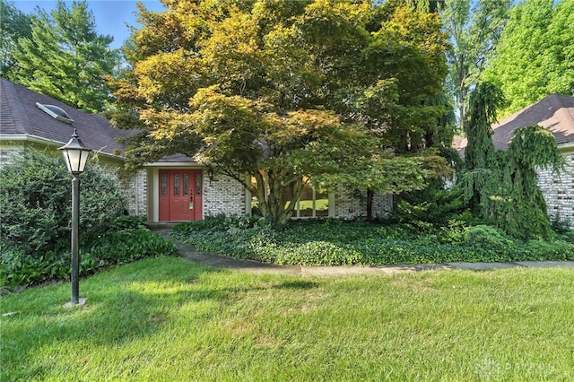 328 Shadywood Dr, Clayton, OH 45415 - view of grassy yard
