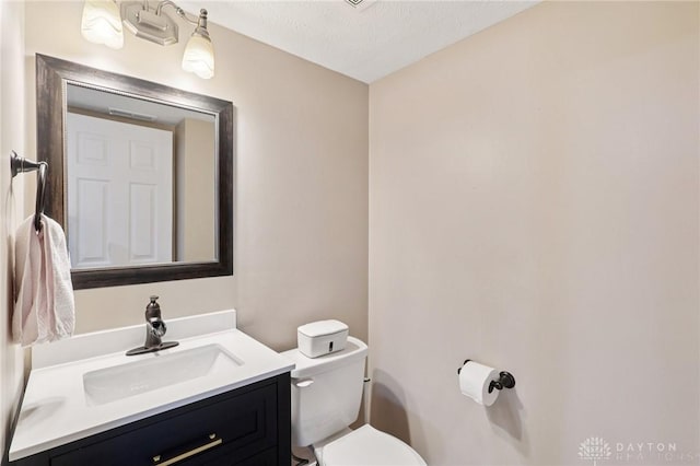 4307 Dobbin Cir, Dayton, OH 45424 - half bath with toilet and vanity