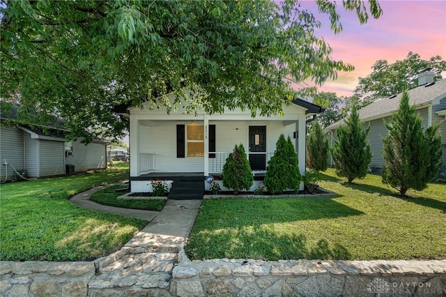 2215 Pearl St, Middletown, OH 45044 - view of front of home featuring a porch and a front yard