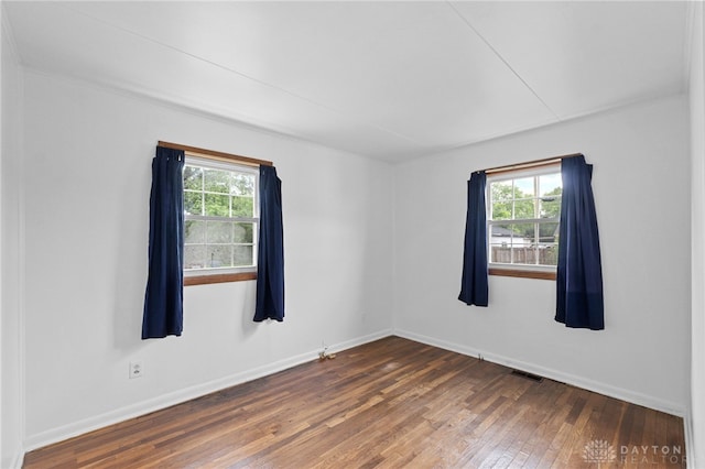 250 Pat Ln, Fairborn, OH 45324 - empty room with wood finished floors and baseboards