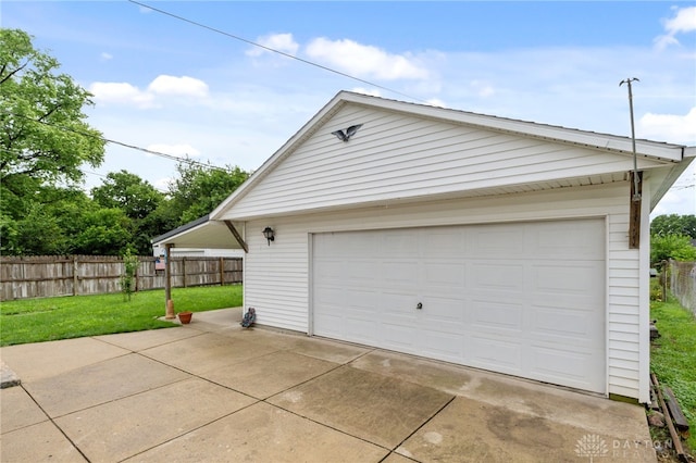 250 Pat Ln, Fairborn, OH 45324 - view of detached garage