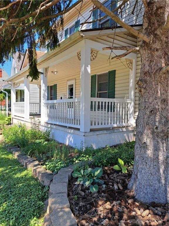 230 S 5th St, Miamisburg, OH 45342 - view of front of property with covered porch