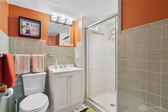 1009 Cottage Court Dr, Fairborn, OH 45324 - bathroom featuring tile walls, vanity, and a shower stall