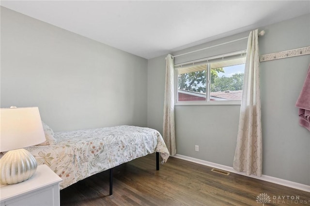1009 Cottage Court Dr, Fairborn, OH 45324 - bedroom with wood finished floors and baseboards