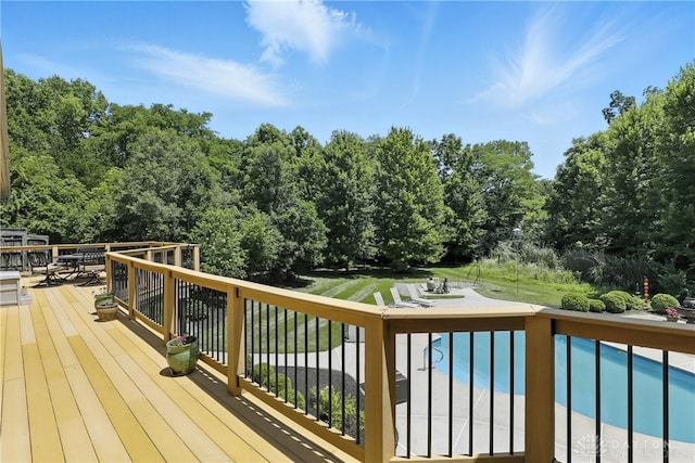 6885 Willow Creek Run, Liberty Twp, OH 45044 - wooden terrace featuring view of scattered trees
