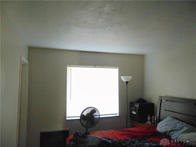 2628 Saint Charles Ave, Dayton, OH 45410 - view of bedroom