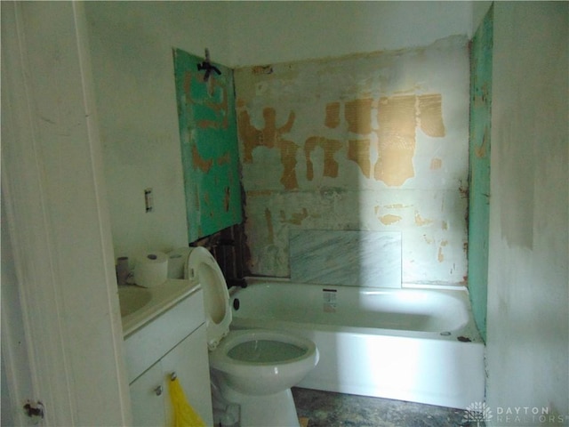 2628 Saint Charles Ave, Dayton, OH 45410 - bathroom with a bathtub and vanity