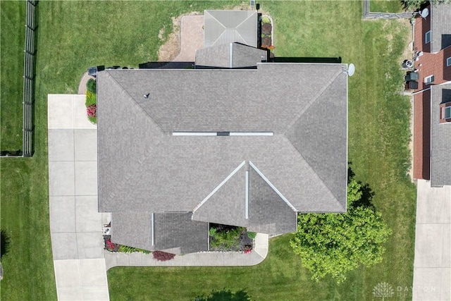 5535 Longhunter Chase Dr, Liberty Twp, OH 45044 - view from above of property