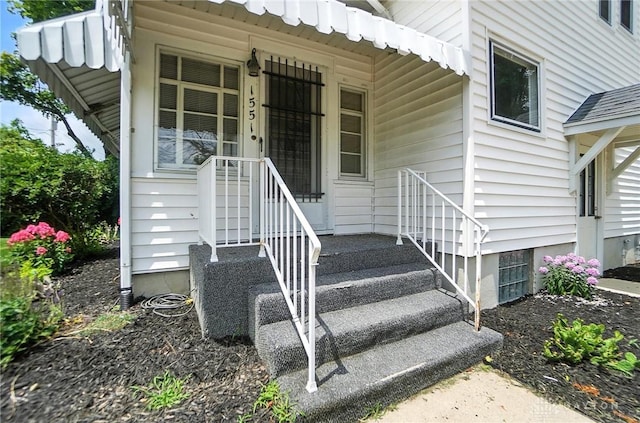 1551 W Main St, New Lebanon, OH 45345 - doorway to property