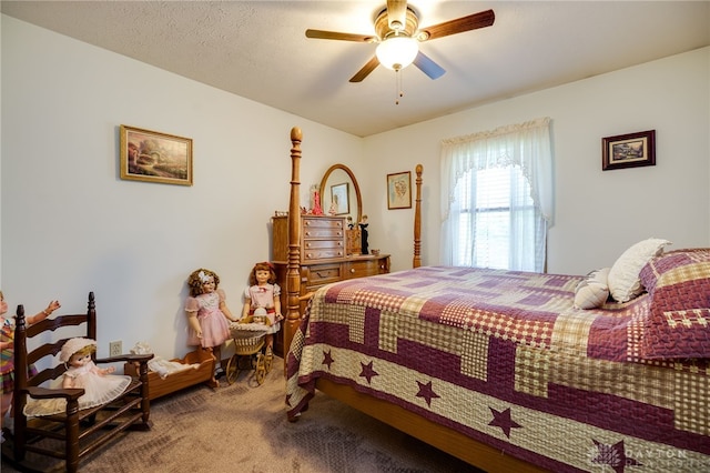 215 Christina Way, Franklin, OH 45005 - carpeted bedroom featuring a ceiling fan
