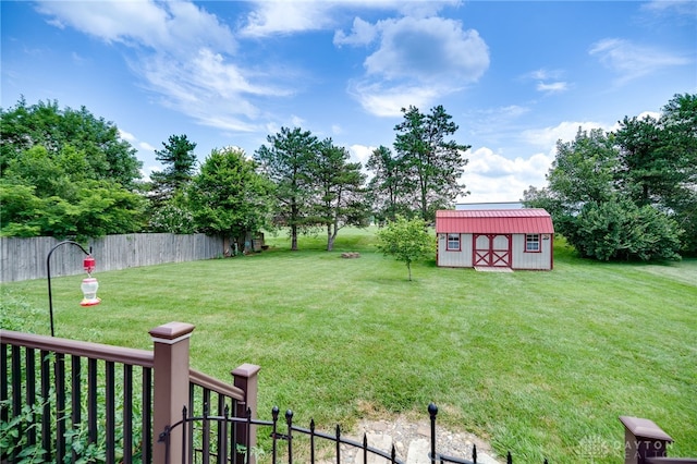 215 Christina Way, Franklin, OH 45005 - view of yard with a storage unit
