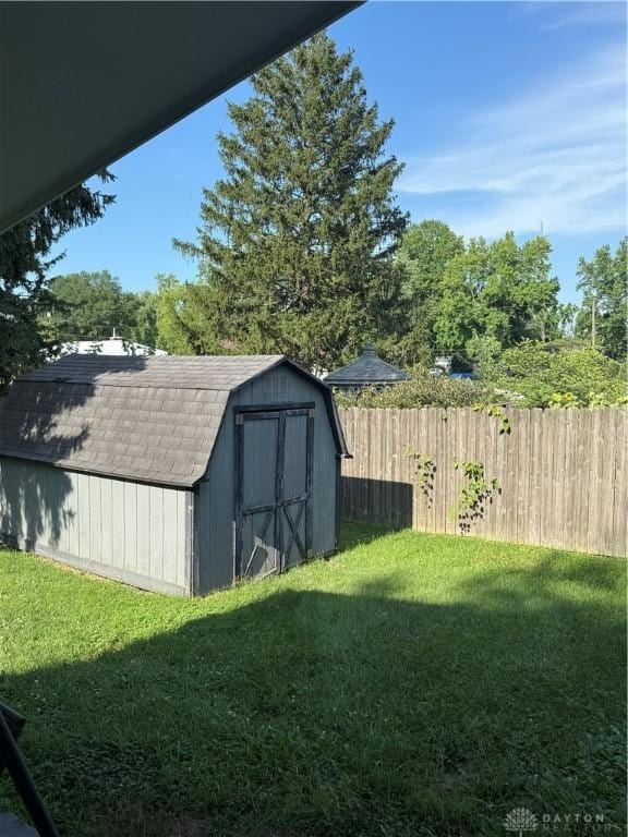 5001 Central Ave, Middletown, OH 45044 - view of shed