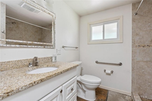 829 E Stroop Rd, Kettering, OH 45429 - bathroom with vanity and tiled shower