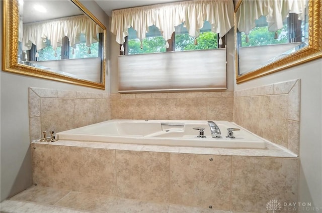 3820 Shagbark Ln, Beavercreek, OH 45440 - full bath featuring a bath