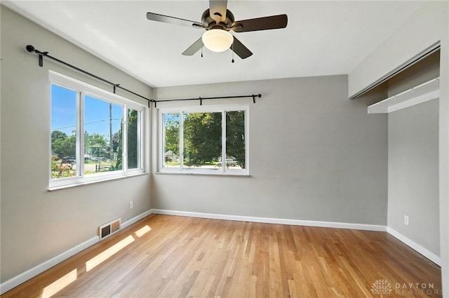4503 Central Ave, Middletown, OH 45044 - spare room featuring wood finished floors and a ceiling fan
