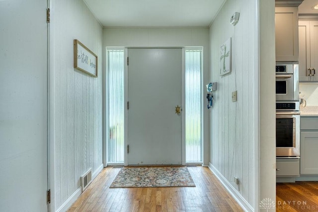 3318 US Route 42, Cedarville Twp, OH 45314 - entrance foyer featuring light wood-type flooring