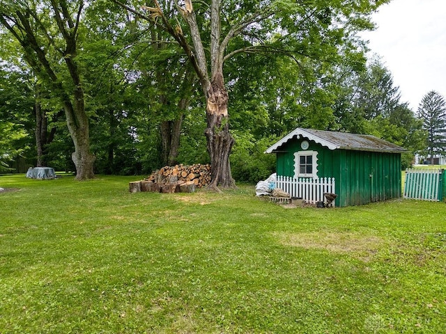 3318 US Route 42, Cedarville Twp, OH 45314 - view of yard featuring a storage shed