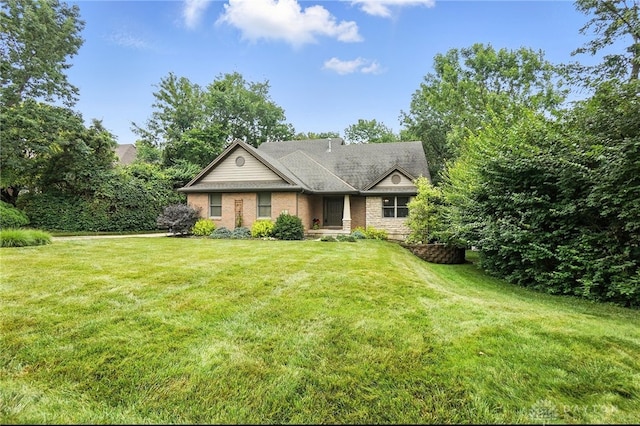 2210 Hidden Woods Blvd, Beavercreek, OH 45431 - view of front facade featuring a front lawn