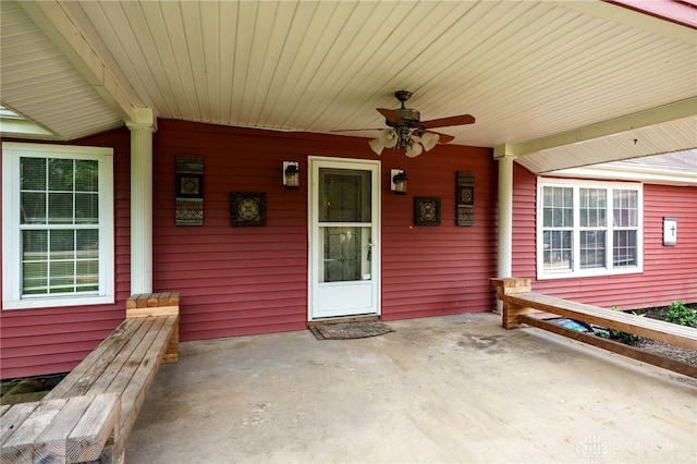 11920 State Route 725, Germantown, OH 45327 - doorway to property with covered porch and a ceiling fan