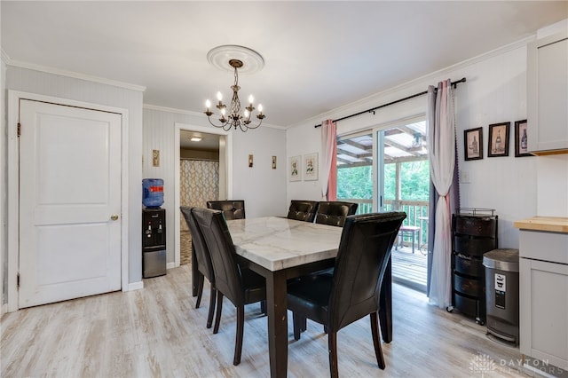 11920 State Route 725, Germantown, OH 45327 - dining room with a chandelier, crown molding, and light wood-type flooring