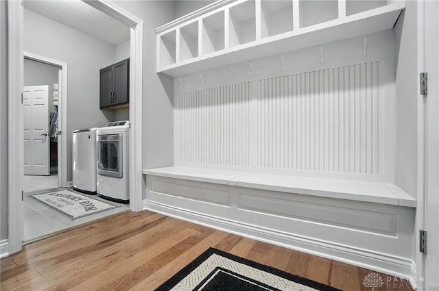 539 Bellasera Dr, Sugarcreek Twp, OH 45440 - mudroom featuring separate washer and dryer and wood finished floors