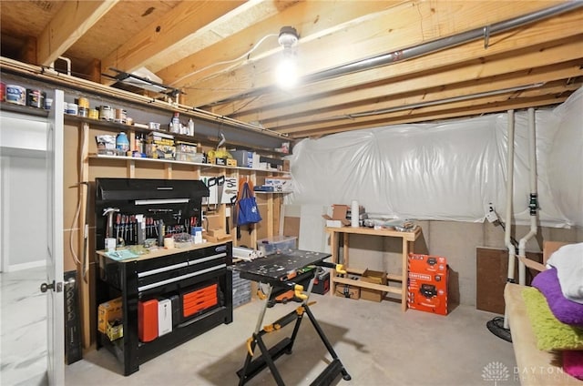 4546 Brackenview Ct, Mason, OH 45040 - unfinished basement with a workshop area