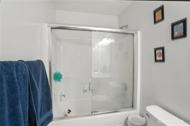 4546 Brackenview Ct, Mason, OH 45040 - bathroom featuring toilet and combined bath / shower with glass door