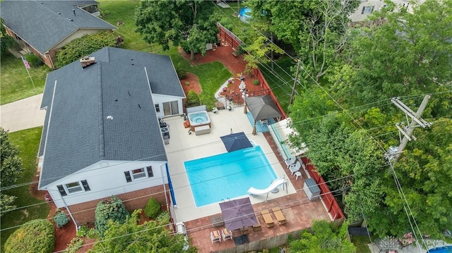 429 Rader Dr, Vandalia, OH 45377 - aerial view of property and surrounding area featuring a pool