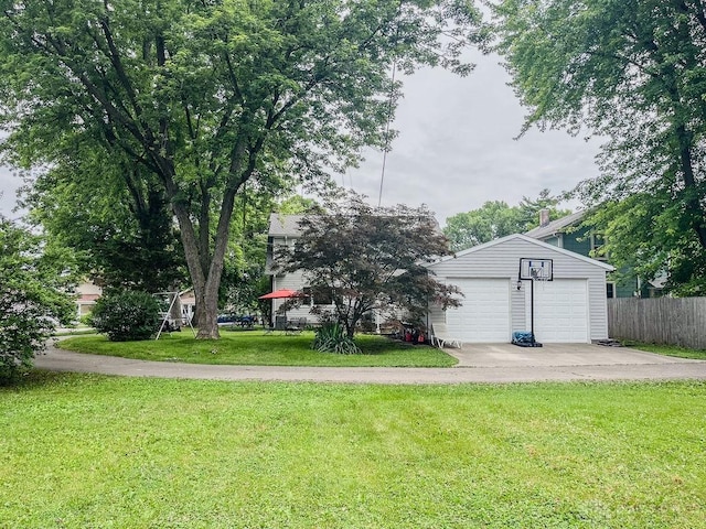 1110 E Main St, Troy, OH 45373 - view of yard with driveway and an outdoor structure