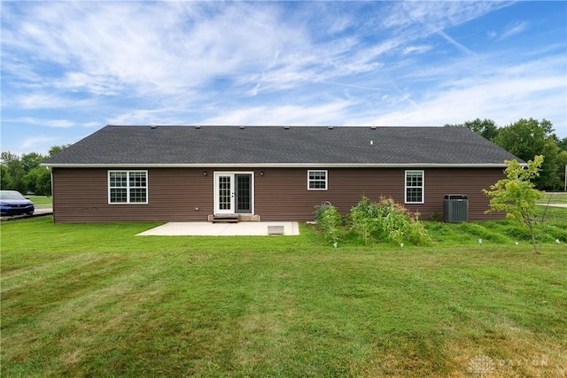 4095 N State Route 42, Waynesville, OH 45068 - back of house with a patio, a yard, and roof with shingles